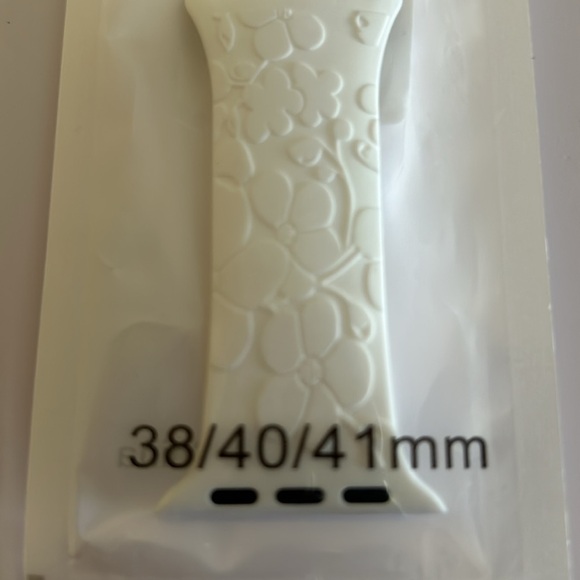 Floral White Engraved Silicone Band for Apple Watch Band 38mm 40mm 41mm -  NEW - Picture 7 of 7